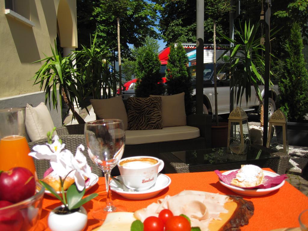 Hotel Aurora Vallarsa Zewnętrze zdjęcie