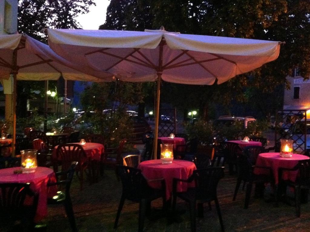 Hotel Aurora Vallarsa Zewnętrze zdjęcie