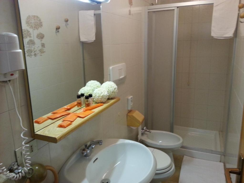 Hotel Aurora Vallarsa Pokój zdjęcie