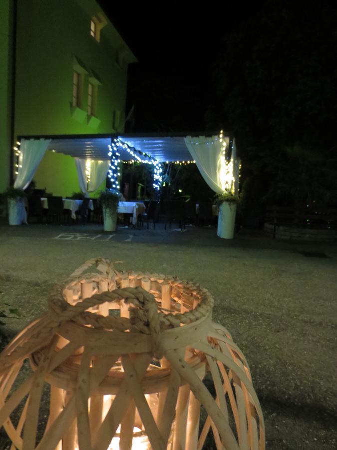 Hotel Aurora Vallarsa Zewnętrze zdjęcie